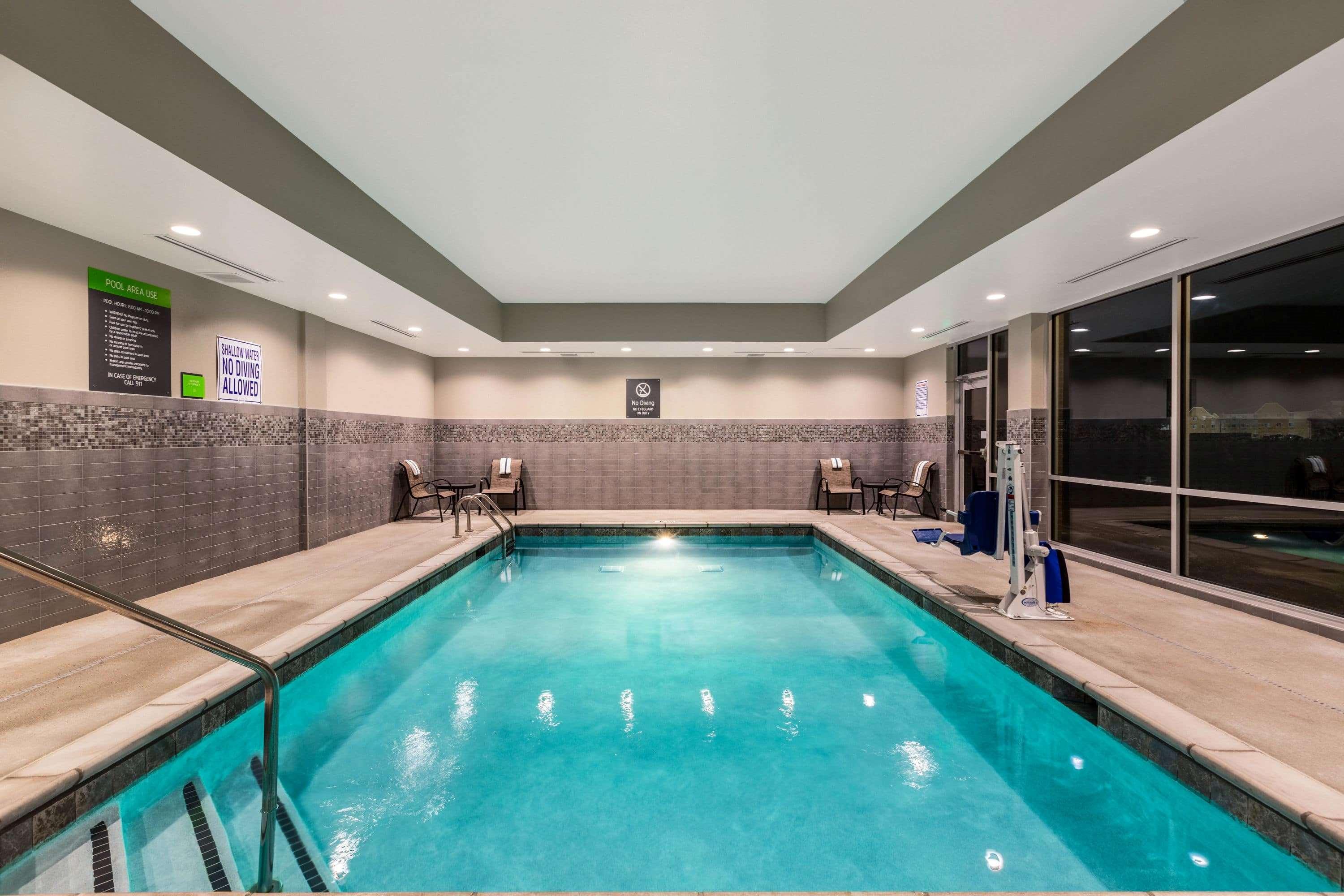 Отель La Quinta By Wyndham Altoona Des Moines Экстерьер фото